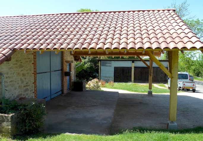 houten carport aanbouw zadeldak